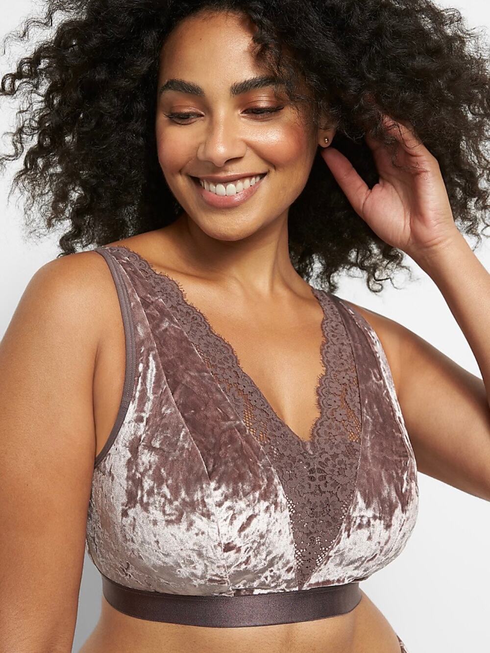 Cacique Lane Bryant Velvet Lace Trim Wireless Unpadded Lounge Bralette 18/20